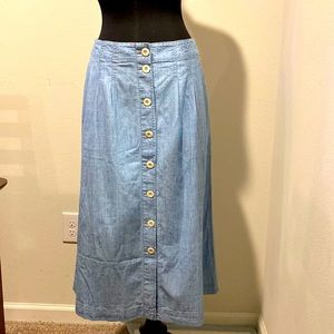 Button down denim skirt